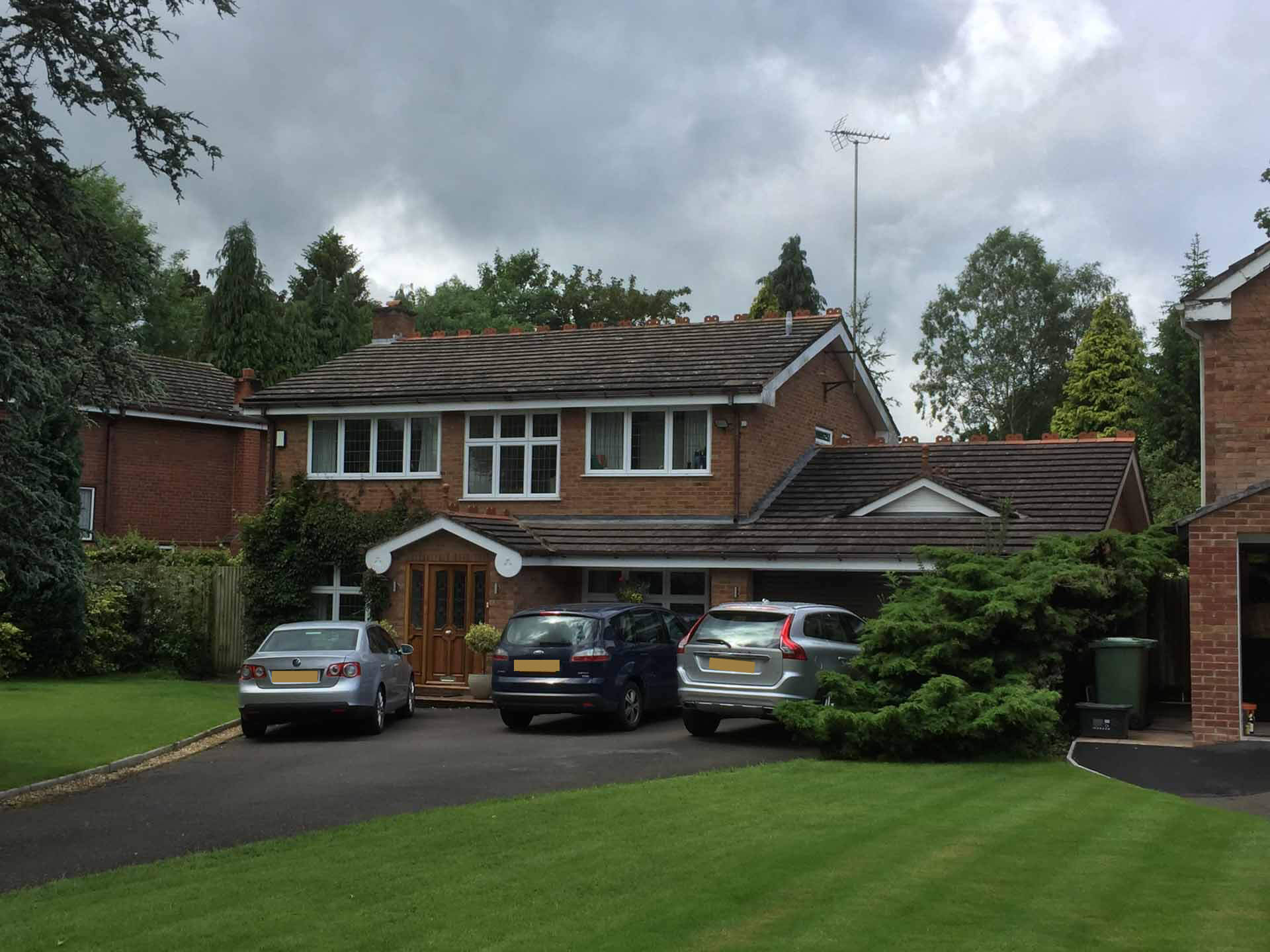 Clyde Road extensive family home remodelling by Larch Architects